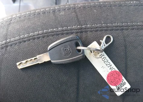 2018 Ram Promaster 2500 High Roof 159 Wb z USA, uszkodzony, nr VIN 3C6TRVDG6JE159516